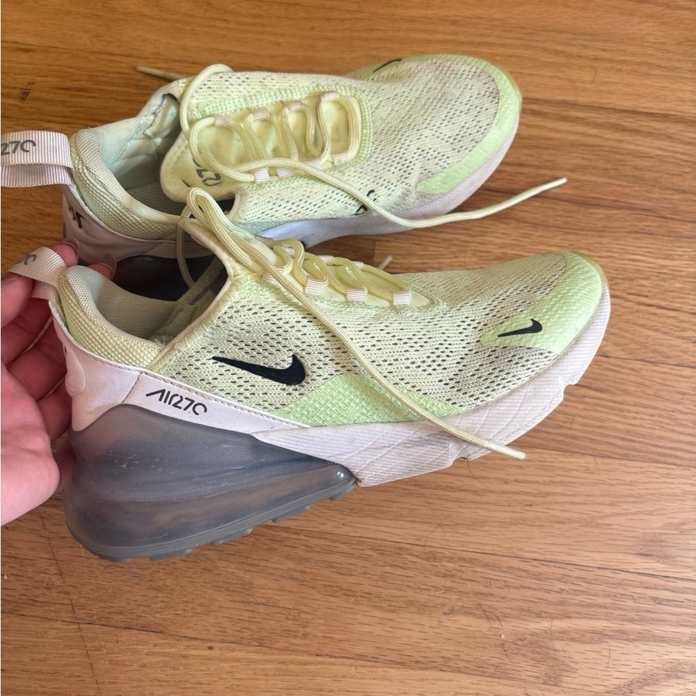 Nike Air Max 270